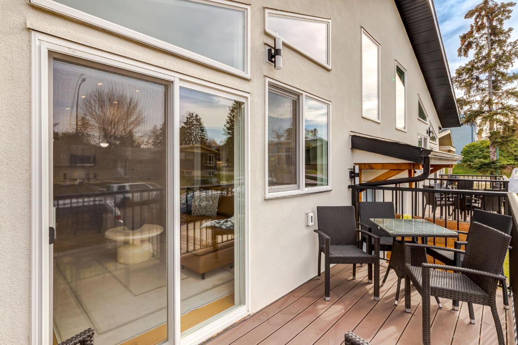 Holiday home Perfect For Long Free Parking Pets Allowed Calgary
