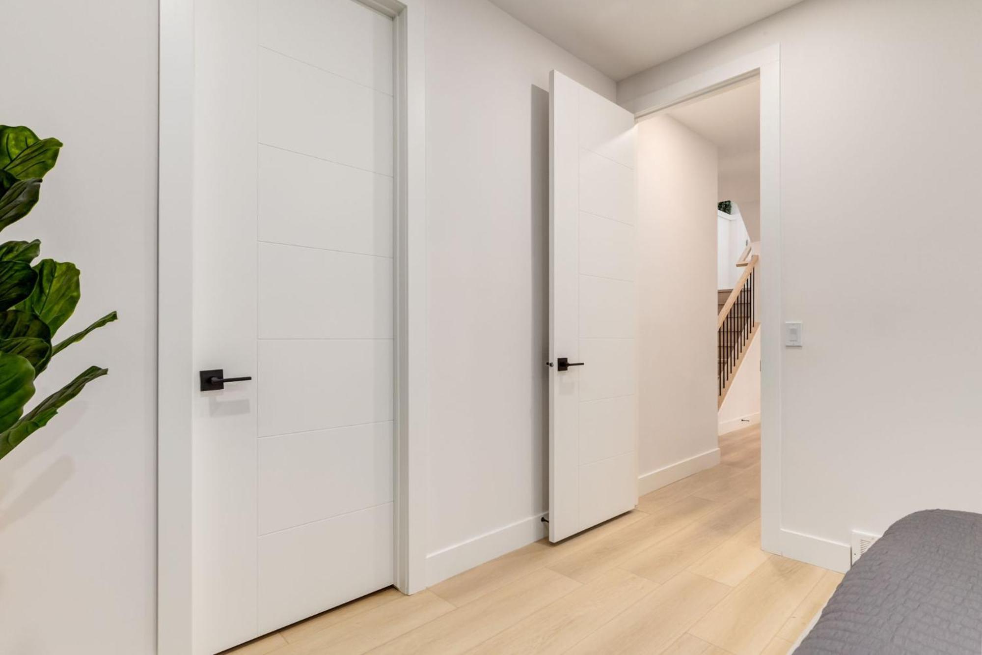 Holiday home Perfect For Long Free Parking Pets Allowed Calgary